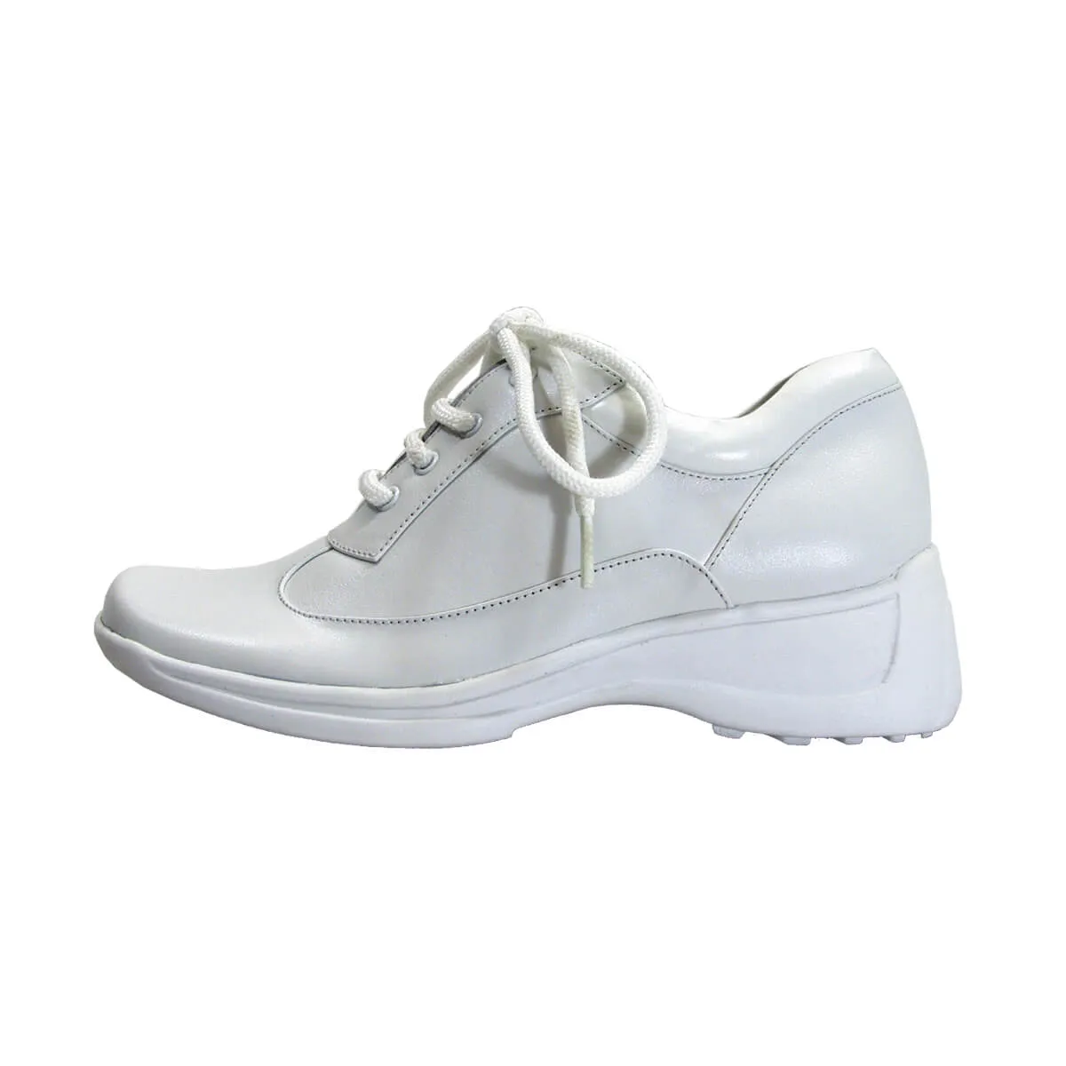 24 HOUR COMFORT Maja Women's Wide Width Leather Oxfords