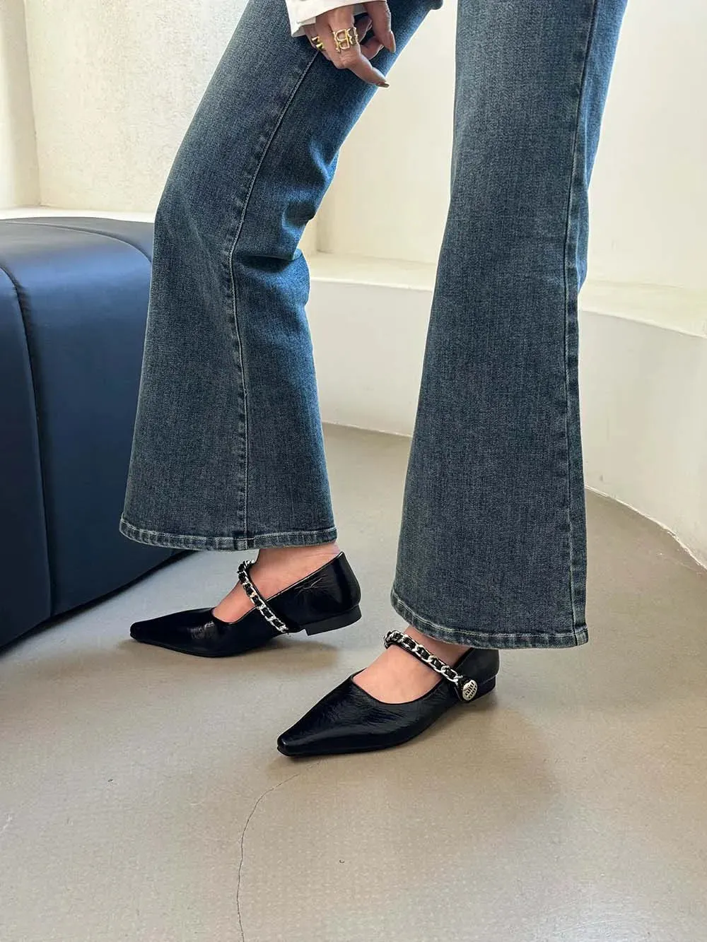 binfenxie  -  Pointed Toe Women Loafers 2024 New Arrivals Casual Mules Metal Chain Low Flat Heeled Black Silver Brown White Loafers Size 35-40