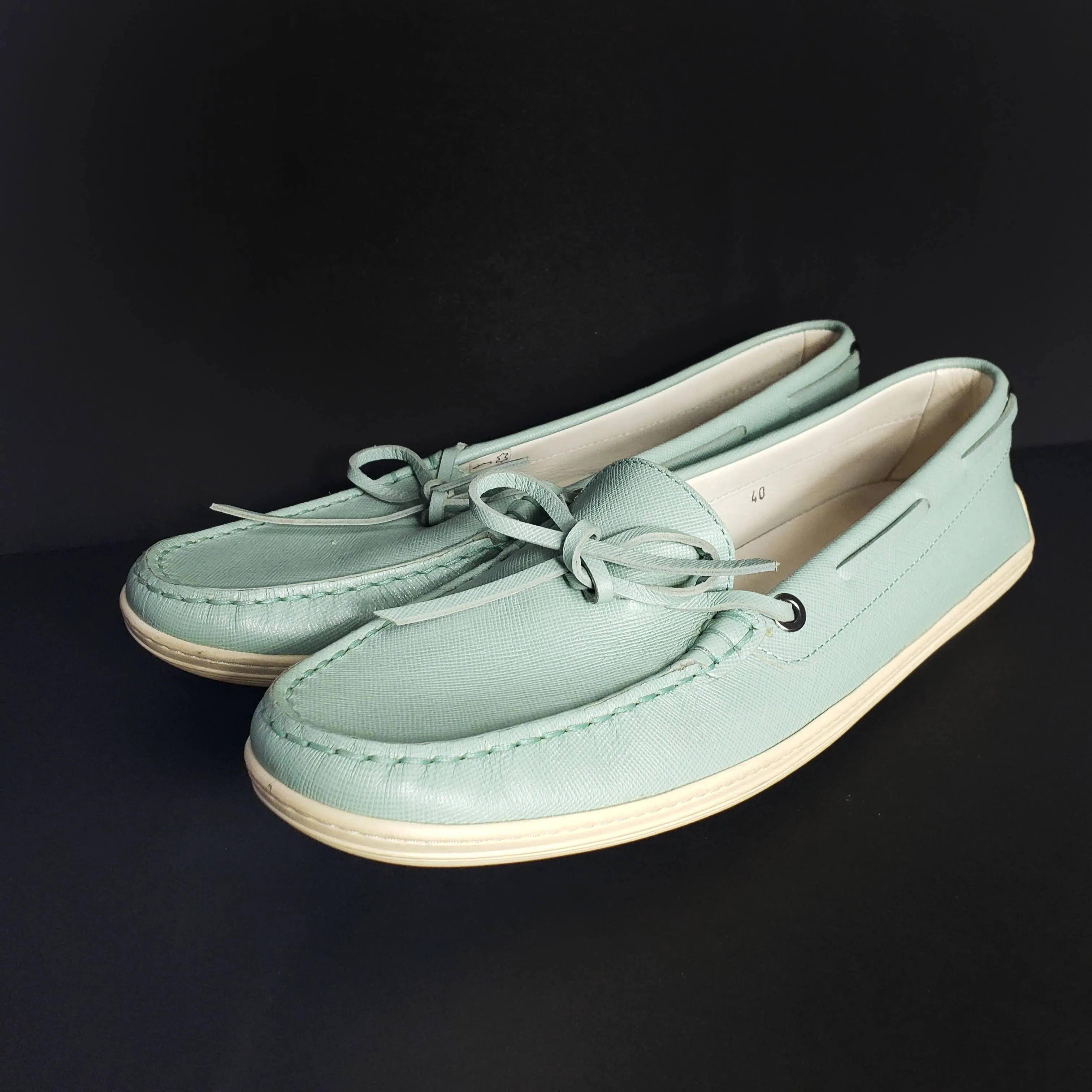 Tods Tie Front Boat Shoe Size 40